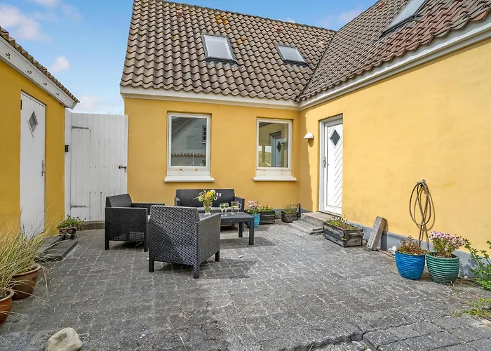 Klitrosen Holiday home